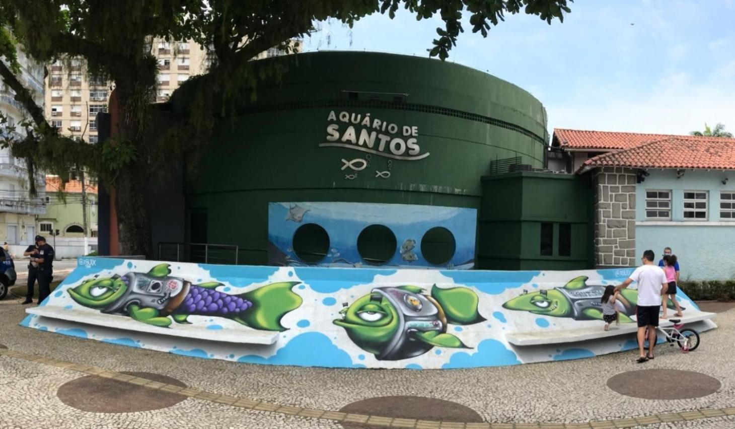 Apartamento Em Santos No Gonzaga Em Frente A Praia Exterior photo