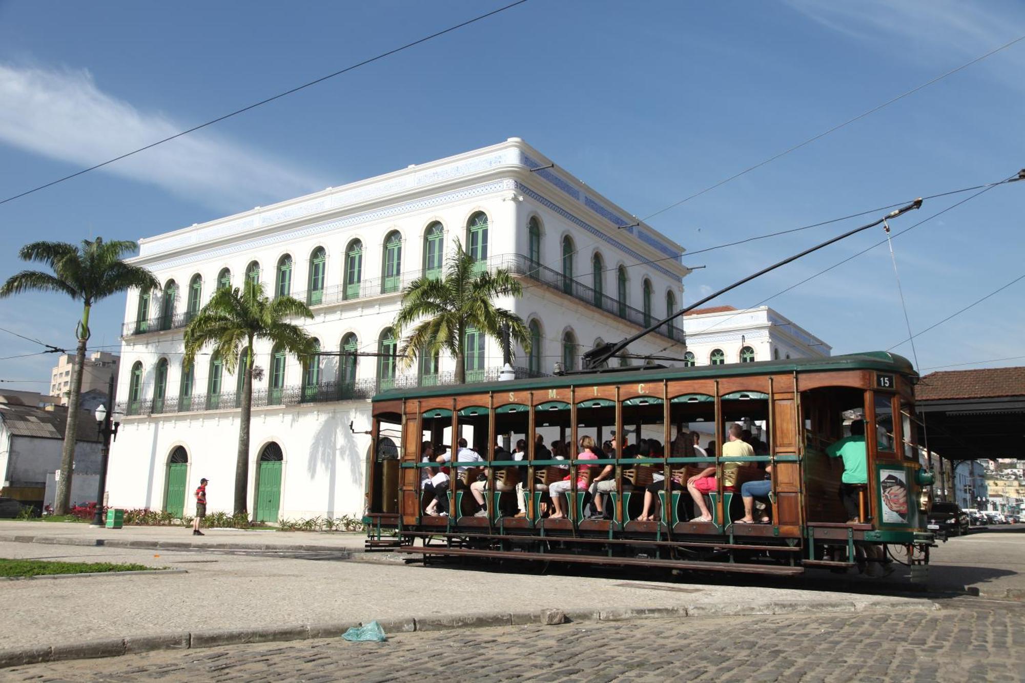 Apartamento Em Santos No Gonzaga Em Frente A Praia Exterior photo